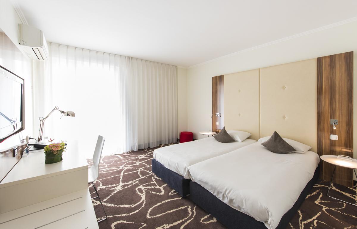 Ambassador Hotel Франкфурт-на-Майні Екстер'єр фото
