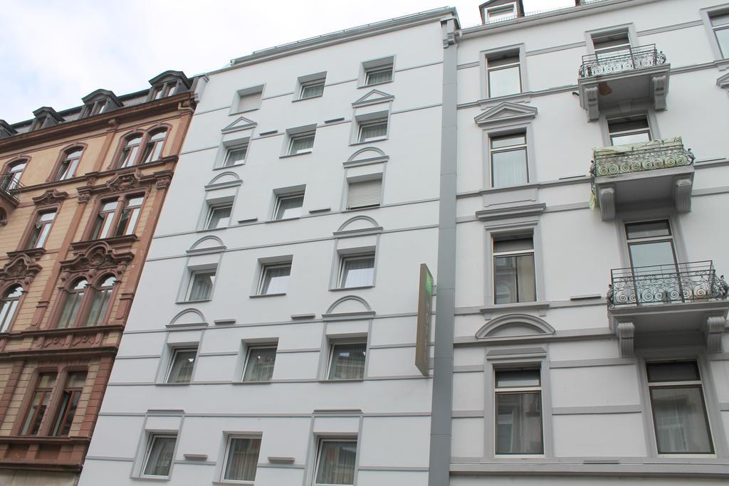 Ambassador Hotel Франкфурт-на-Майні Екстер'єр фото